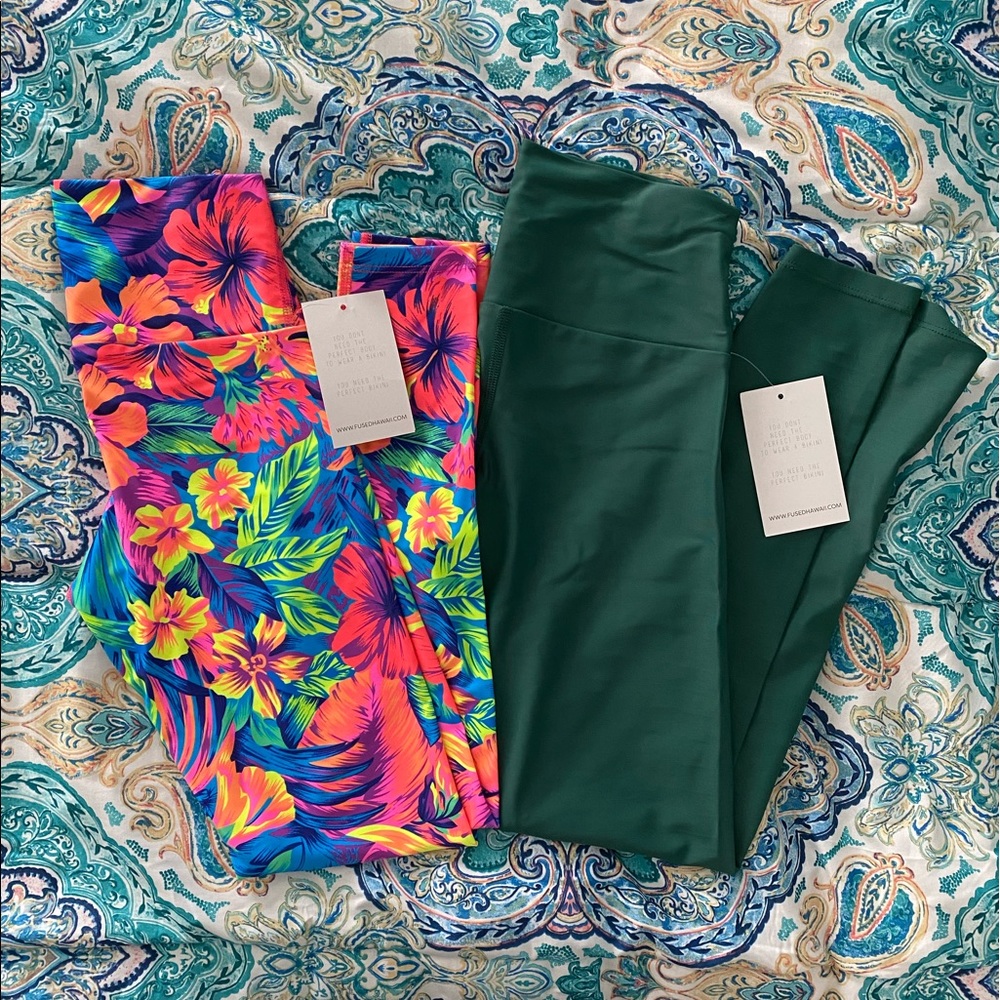 Fused Hawaii oops leggings tropical, green NWT S